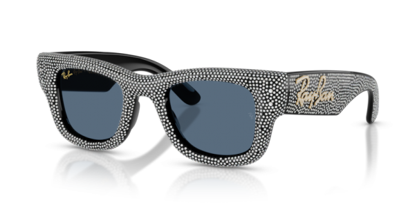 686580 (black) dark blue lens