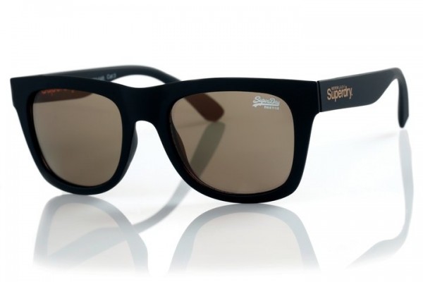 104 (black)