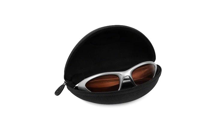 Oakley Medium Soft Vault Zip Sunglasses Case